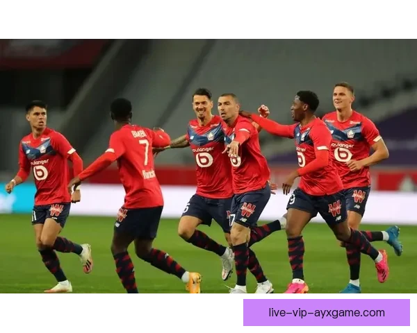 聚焦英超足球直播赛场表现解析球队状态与球星发挥走势及战术博弈